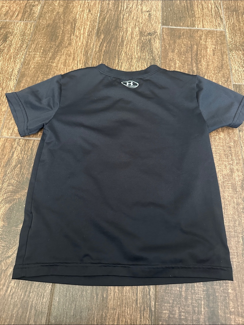 Under Armour Black Short Sleeve Tee with Blue & Green Robot Graphic baseball - Picture 5 of 5